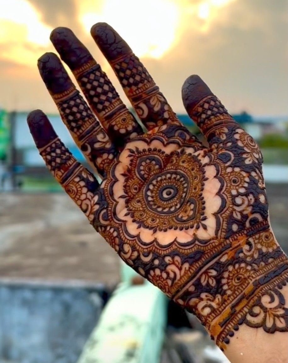 Portrait Mehndi